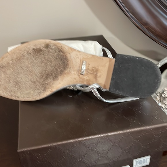 Gucci Silver Sandals, size 38, authentic - Picture 8 of 9